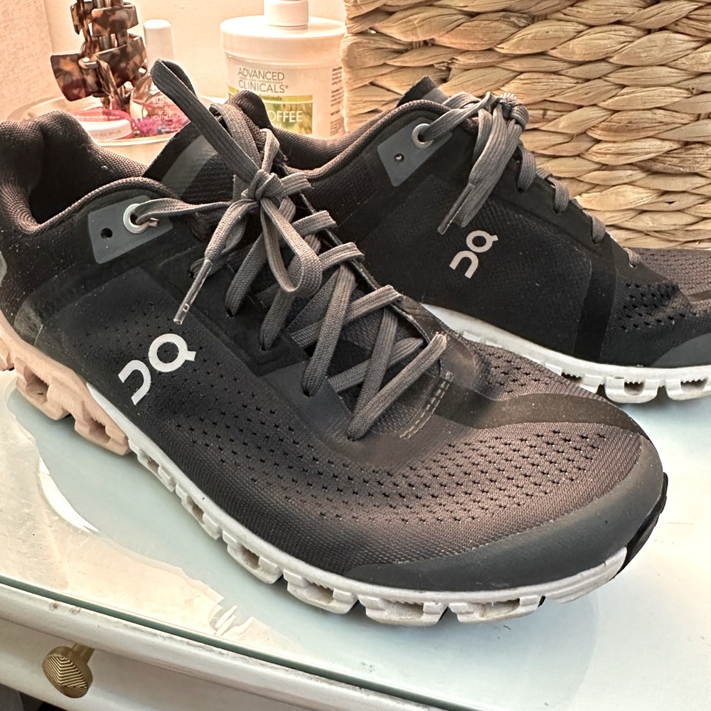 Women’s On Cloud sneakers
